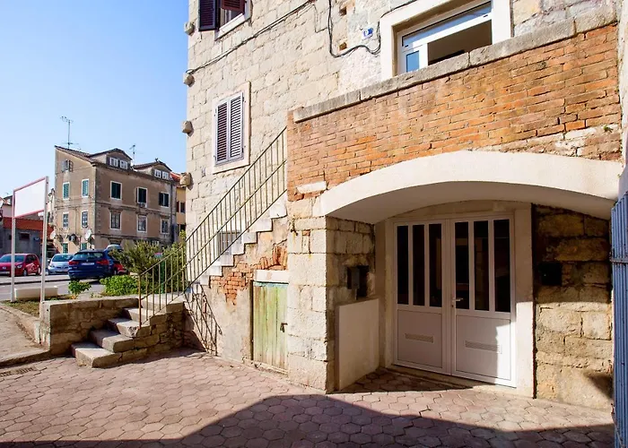 Summer Stone Pleasure Apartman Split